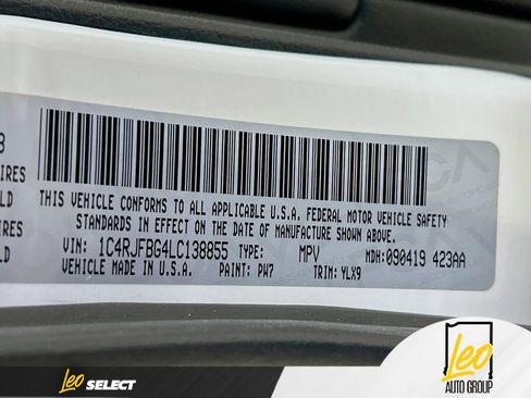 Used 2020 Jeep Grand Cherokee Limited X image 33