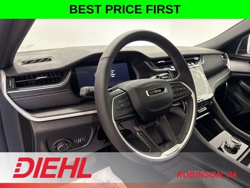 New 2026 Jeep Grand Cherokee L 4WD image 23