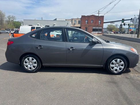 Used 2009 Hyundai Elantra GLS w/ Popular Equipment Pkg 2 image 5