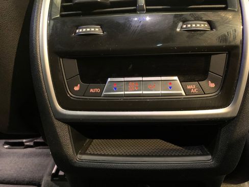 Used 2023 BMW X6 M50i w/ Executive Package image 85