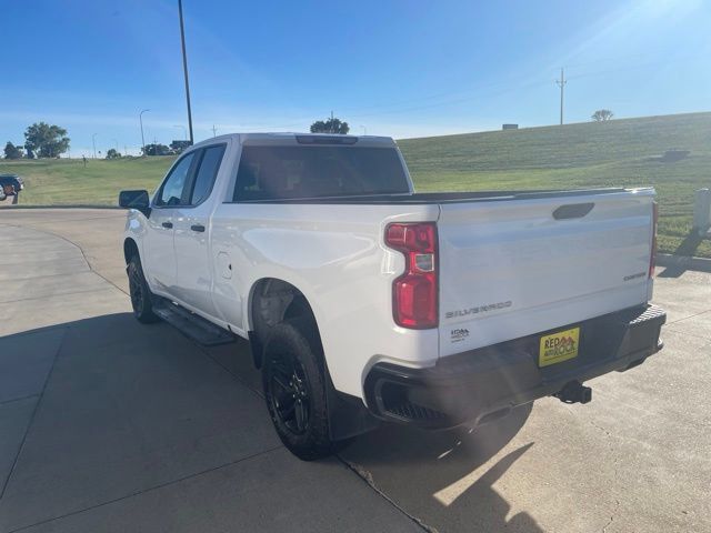 Used 2019 Chevrolet Silverado 1500 Custom Trail Boss w/ Custom Convenience Package AWD/4WD image 6