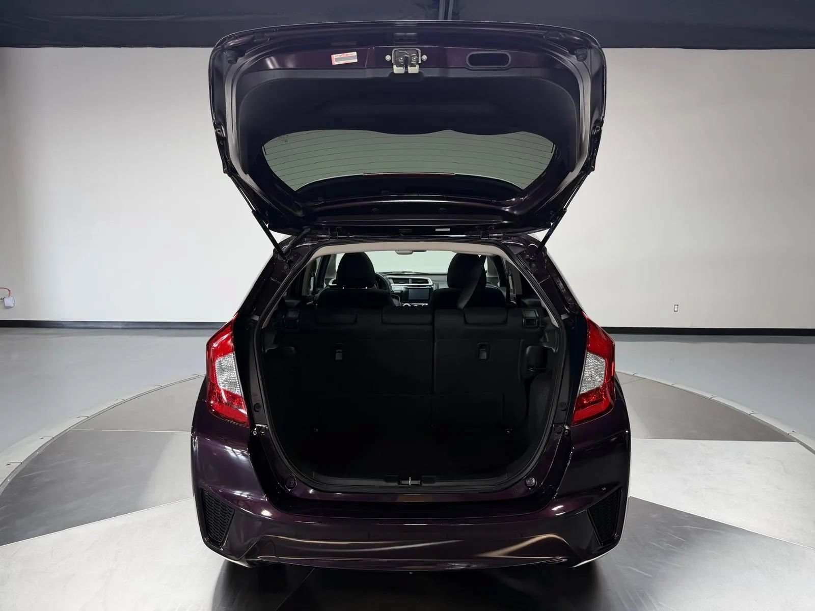 Used 2016 Honda Fit EX image 11