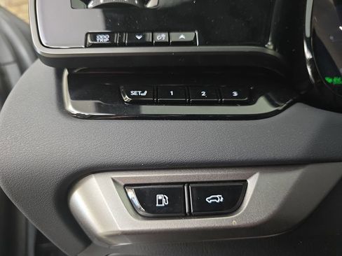 New 2026 Lexus RX 450h AWD image 26