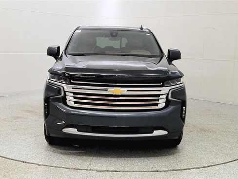 Used 2022 Chevrolet Tahoe High Country image 2