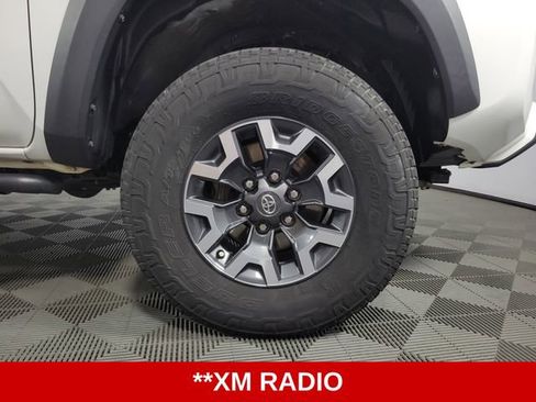 Used 2022 Toyota Tacoma TRD Off-Road w/ TRD Premium Off Road Package RWD image 6