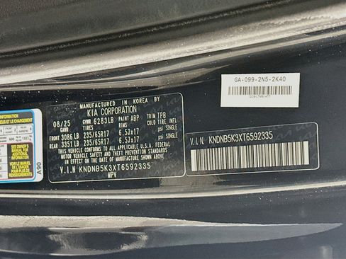 Used 2026 Kia Carnival FWD image 12