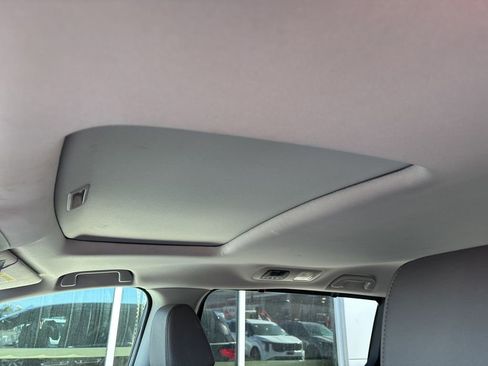 Used 2018 Honda Odyssey EX-L image 17