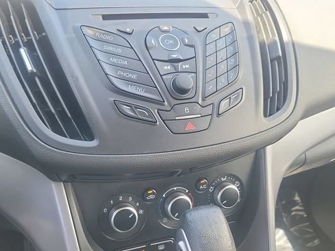 Used 2015 Ford Escape SE AWD/4WD image 15