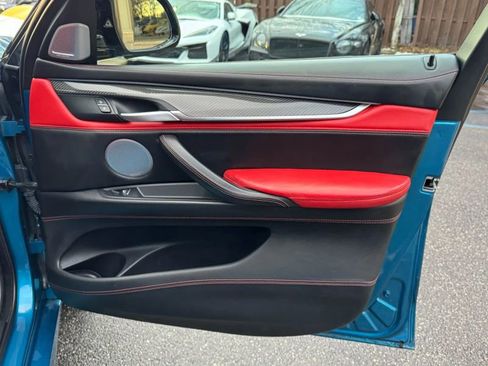 Used 2015 BMW X6 M image 27