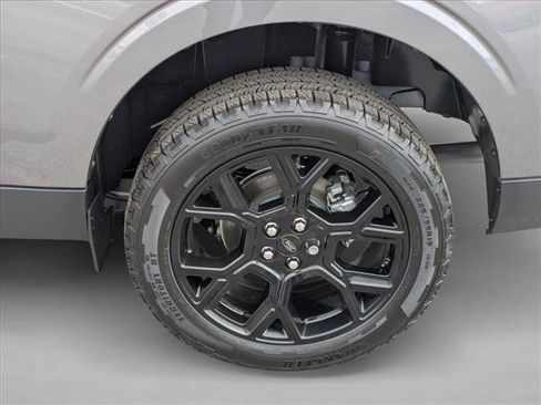 New 2025 Ford Maverick XLT w/ XLT Luxury Package image 10