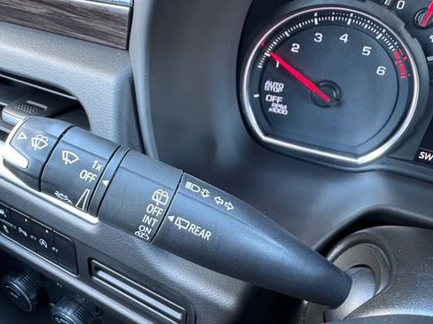 Used 2023 Chevrolet Suburban LS image 11