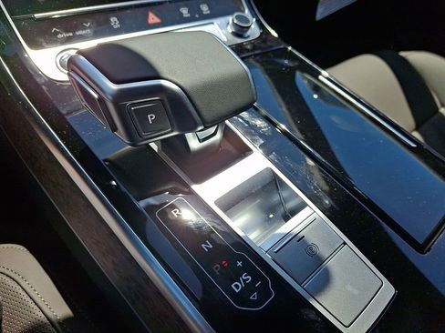 New 2026 Audi A8 L 3.0T AWD/4WD image 12
