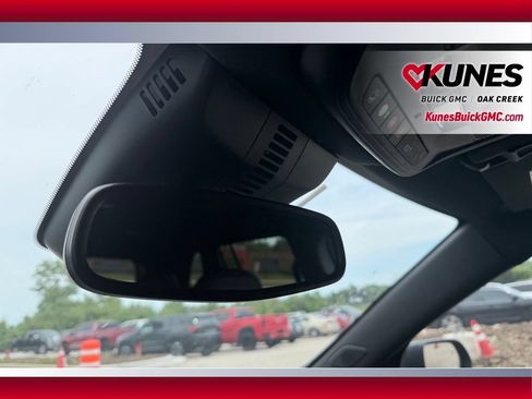 Used 2024 GMC Acadia Elevation AWD/4WD image 30