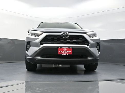 Used 2019 Toyota RAV4 XLE Premium w/ Cold Weather Package AWD/4WD image 35
