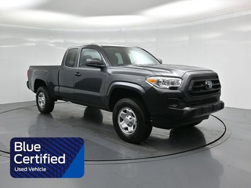 Used 2023 Toyota Tacoma SR image 1