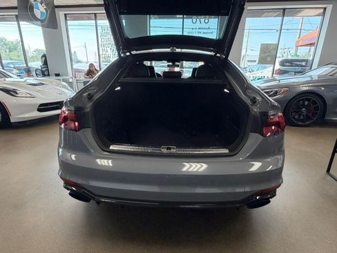 Used 2019 Audi RS 5 Sportback w/ Dynamic Plus Package AWD/4WD image 21
