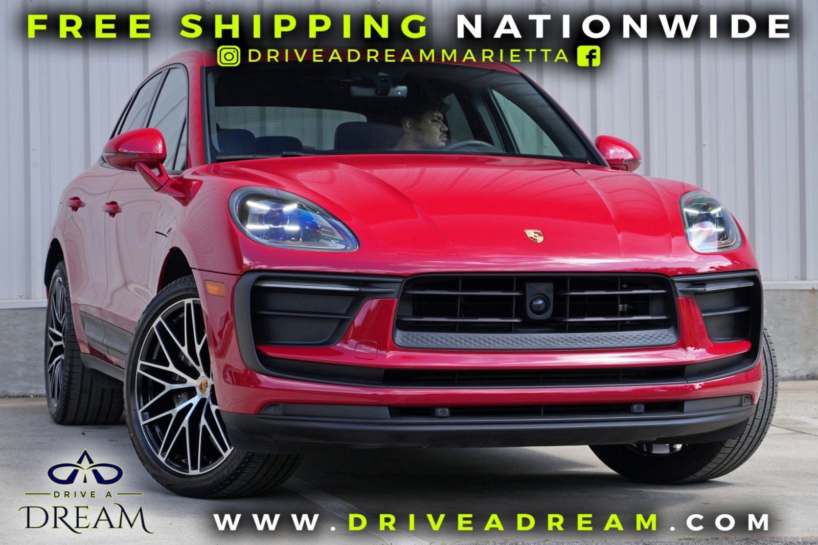 Used 2024 Porsche Macan AWD/4WD image 2