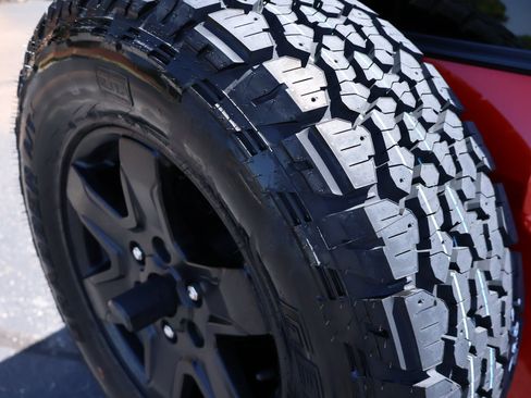 Used 2023 Ford Bronco Black Diamond AWD/4WD image 29