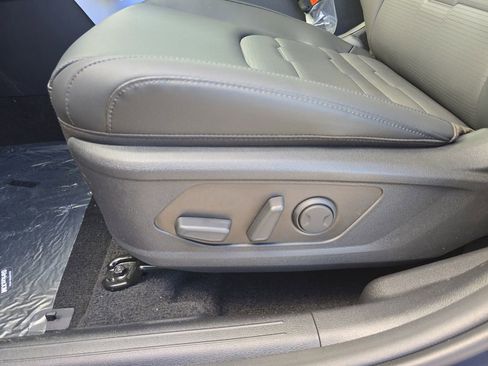 New 2026 Kia Sportage SX FWD image 21