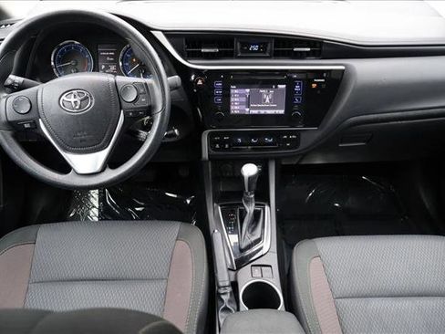 Used 2017 Toyota Corolla LE w/ Carpet Mat Package (TMS) image 23