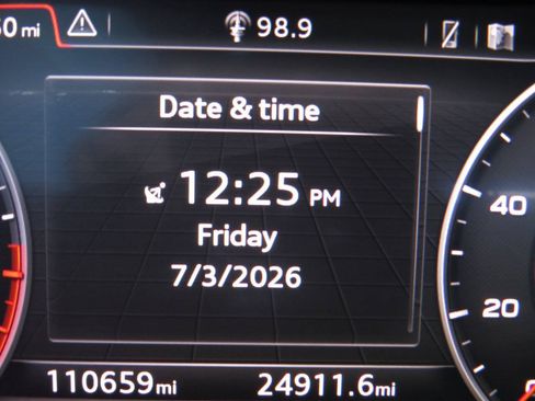Used 2018 Audi Q5 2.0T Premium Plus w/ Premium Plus Package AWD/4WD image 17