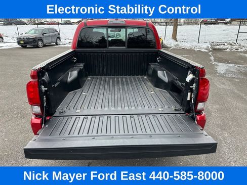 Used 2022 Toyota Tacoma SR5 image 15