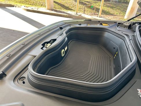 Used 2024 Jeep Wagoneer Launch Edition image 17