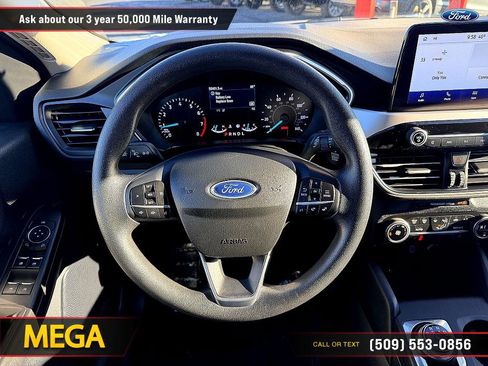 Used 2020 Ford Escape SE image 20