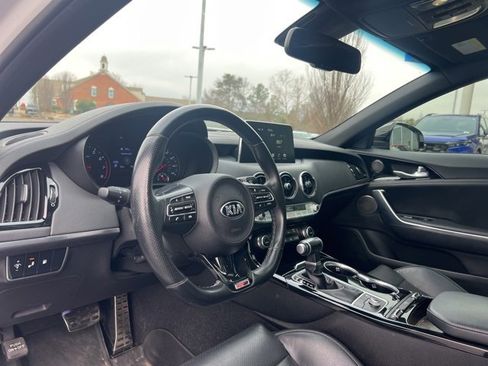 Used 2020 Kia Stinger GT-Line w/ Sun & Sound Package image 12