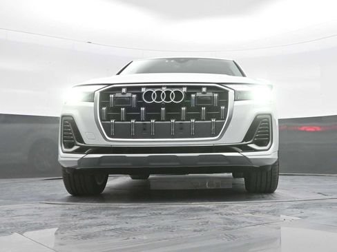 Used 2025 Audi Q7 3.0T Prestige w/ Prestige Package AWD/4WD image 35