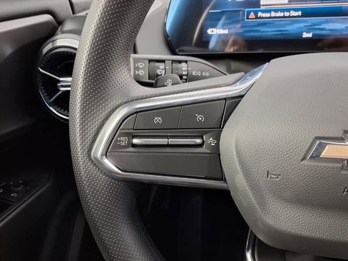 New 2026 Chevrolet Equinox EV LT image 6