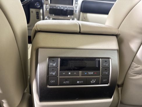Used 2021 Lexus GX 460 Premium w/ Premium Package AWD/4WD image 27