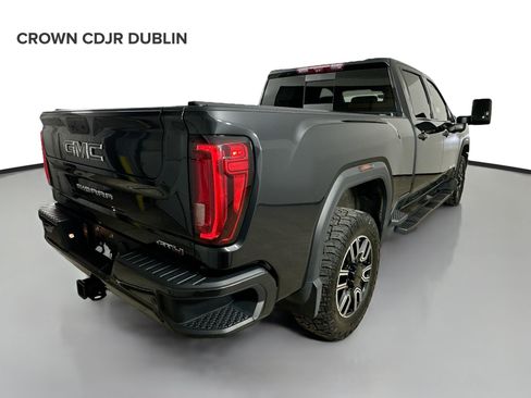 Used 2020 GMC Sierra 2500 AT4 w/ AT4 Premium Package AWD/4WD image 5