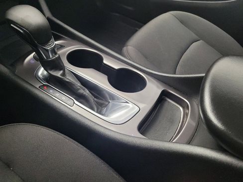 Used 2022 Chevrolet Malibu LS FWD image 26