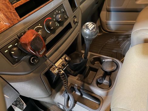 Used 2006 Dodge Ram 3500 Truck SLT image 2