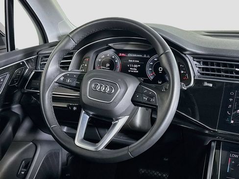 Used 2022 Audi Q7 3.0T Premium Plus w/ Premium Plus Package AWD/4WD image 10