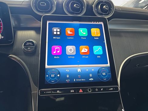 Certified 2025 Mercedes-Benz GLC 300 4MATIC image 20