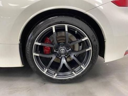 Used 2016 Nissan 370Z NISMO RWD image 19
