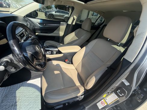 Used 2016 Lexus GS 350 RWD image 9