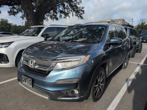 Used 2019 Honda Pilot Elite image 1
