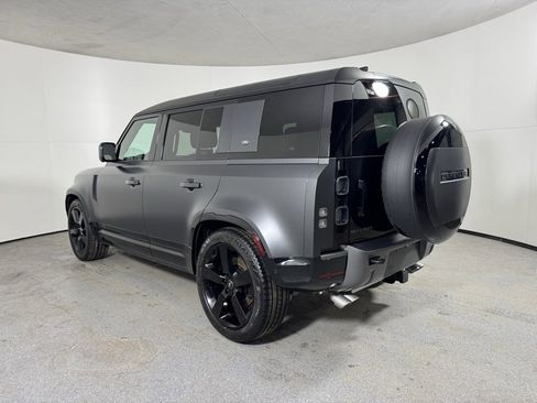 Used 2024 Land Rover Defender 110 Carpathian Edition image 8