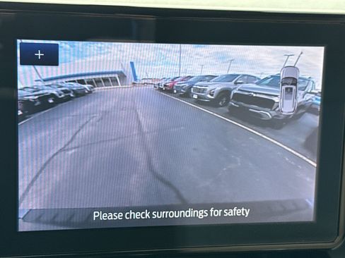 Used 2020 Ford Explorer XLT w/ Equipment Group 202A image 20