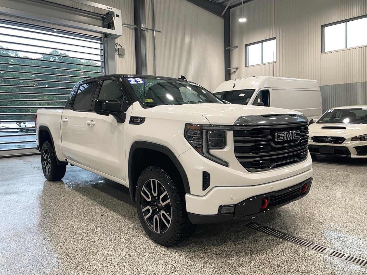 Used 2023 GMC Sierra 1500 AT4 w/ AT4 Premium Package AWD/4WD image 1