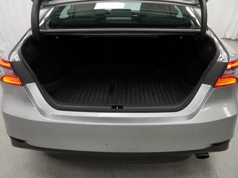 Used 2023 Toyota Camry XLE image 42