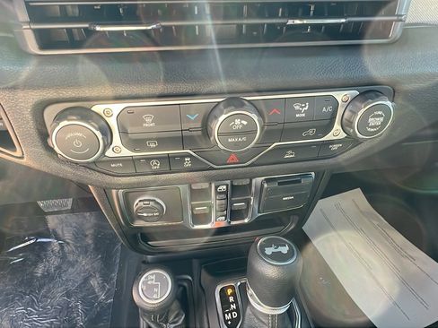 New 2026 Jeep Wrangler Sport S image 28