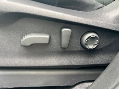 Used 2024 Subaru Ascent Limited w/ Technology Package image 15