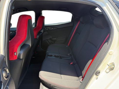 Used 2017 Honda Civic Type R image 16
