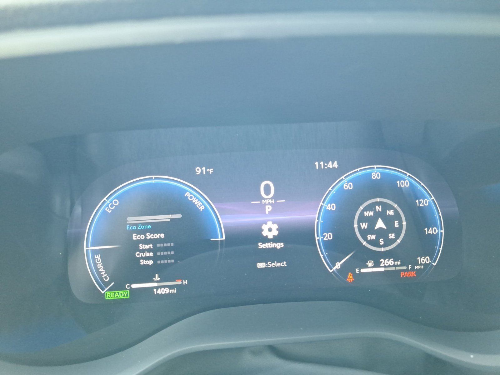 Used 2026 Toyota Sienna XLE Woodland Edition AWD/4WD image 19