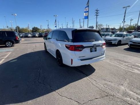 New 2026 Honda Odyssey Elite image 9