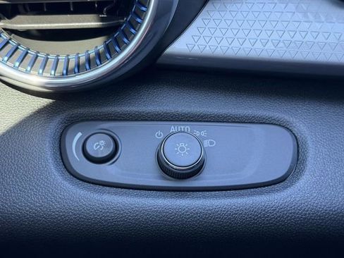 New 2026 Chevrolet Trax LT w/ LT Convenience Package image 88